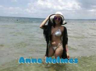 Anne_Holmes
