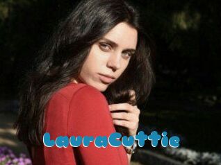 Laura_Cuttie