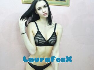 LauraFoxX