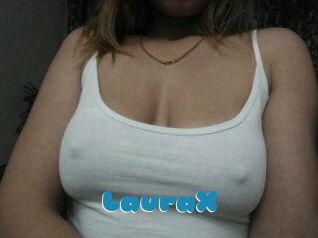 LauraX