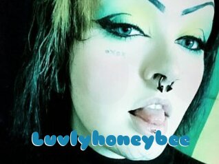 Luvlyhoneybee