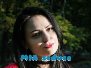 MIA_seduce