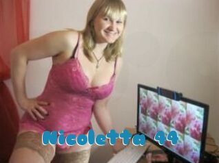 Nicoletta_44 Erotik Chat