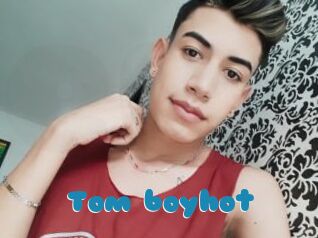 Tom_boyhot