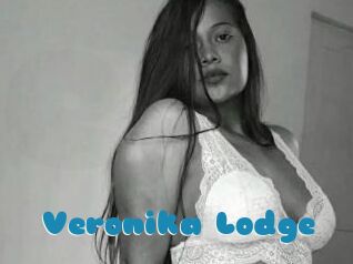 Veronika_Lodge