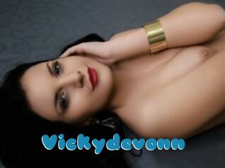 Vickydevonn